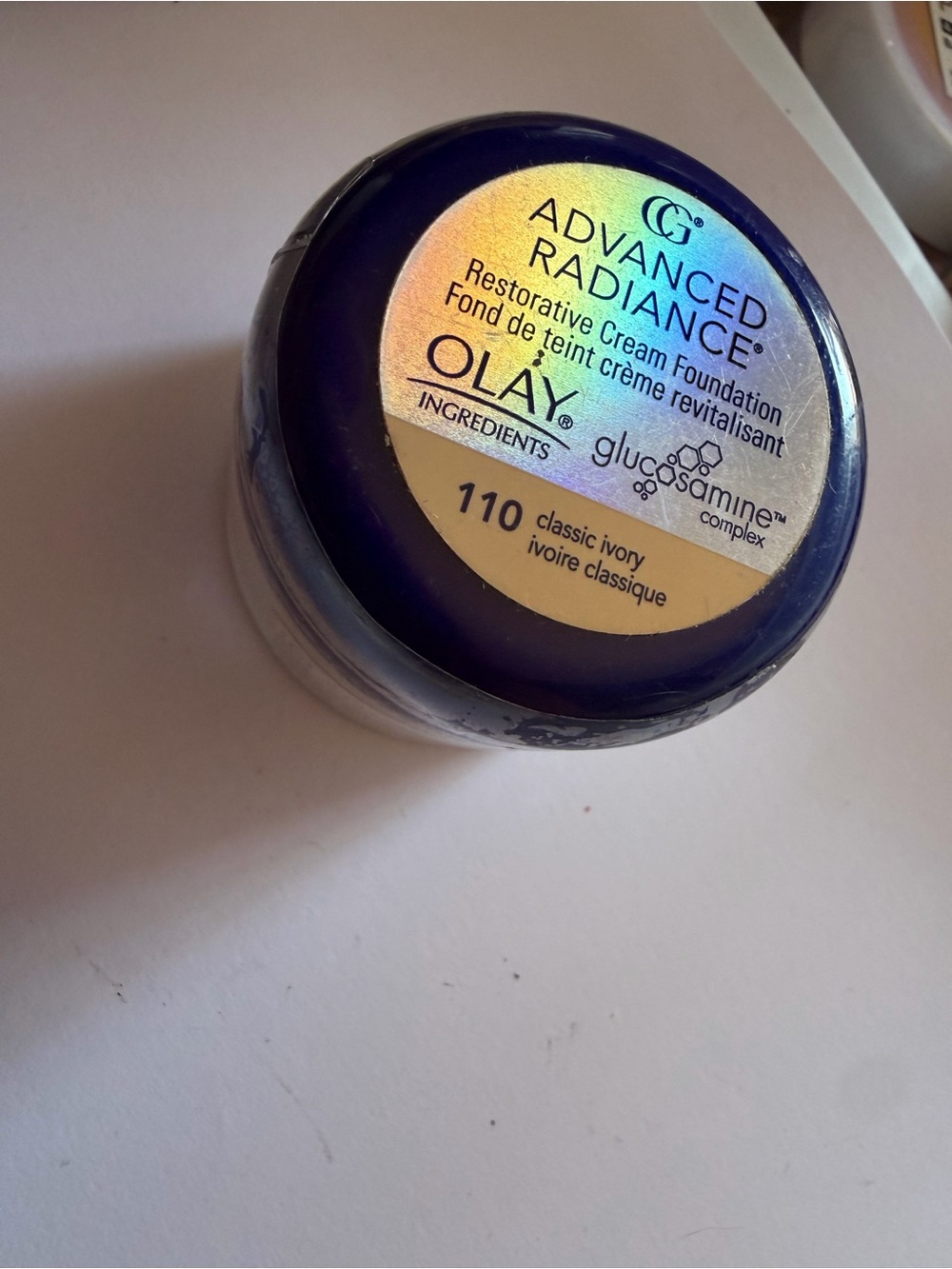 Covergirl Advanced Radiance Restorative Cream Foundation Olay-110 classic ivory